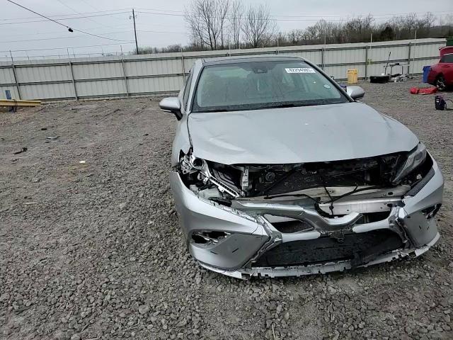 2021 Toyota Camry - Image 10
