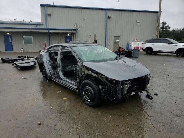 2019 Nissan Maxima - Image 14