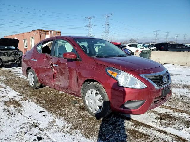 2019 Nissan Versa - Image 11