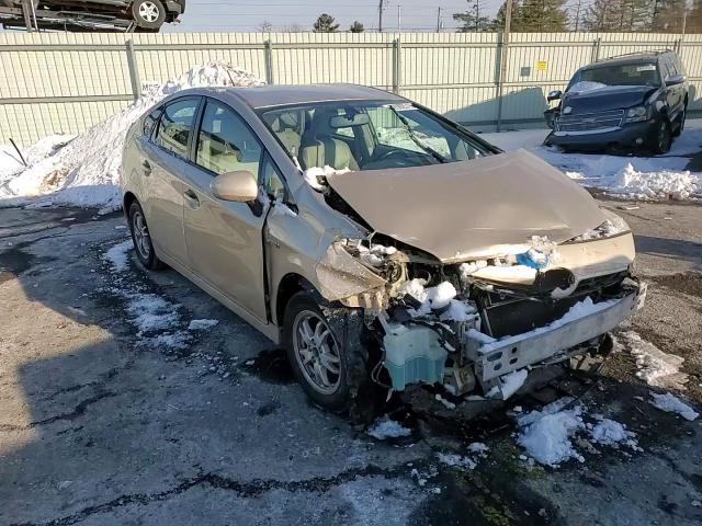 2010 Toyota Prius - Image 10