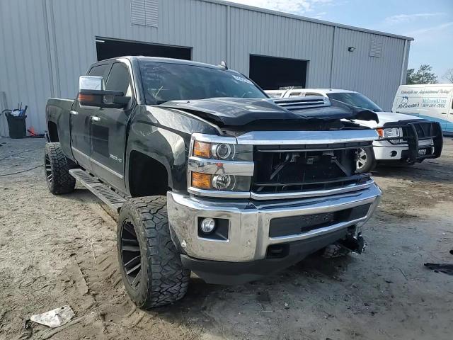 2018 Chevrolet Silverado - Image 13