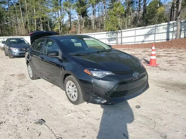 2017 Toyota Corolla L VIN: 2T1BURHE9HC864788 Lot: 87263304
