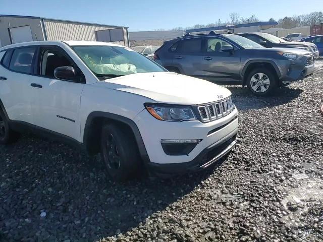 2021 Jeep Compass - Image 14