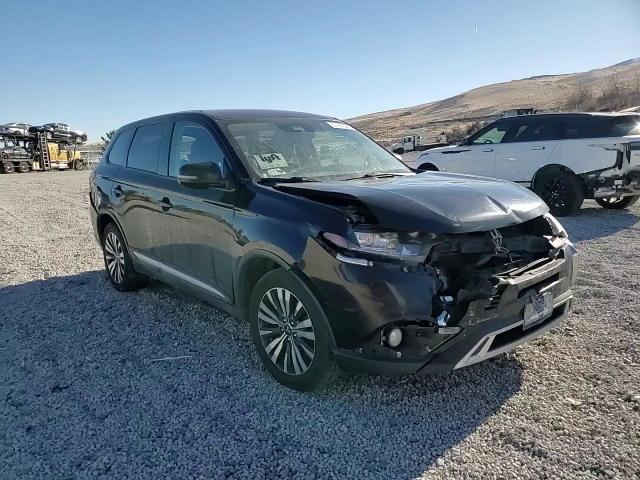 2020 Mitsubishi Outlander - Image 11