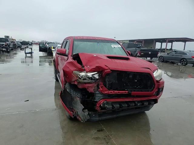 2017 Toyota Tacoma - Image 11