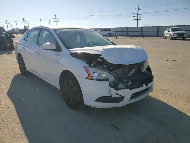 2015 Nissan Sentra - Image 10