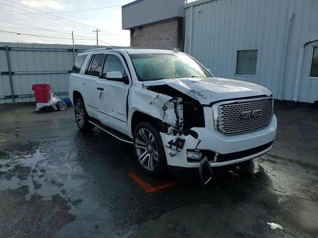 2017 GMC Yukon - Image 14