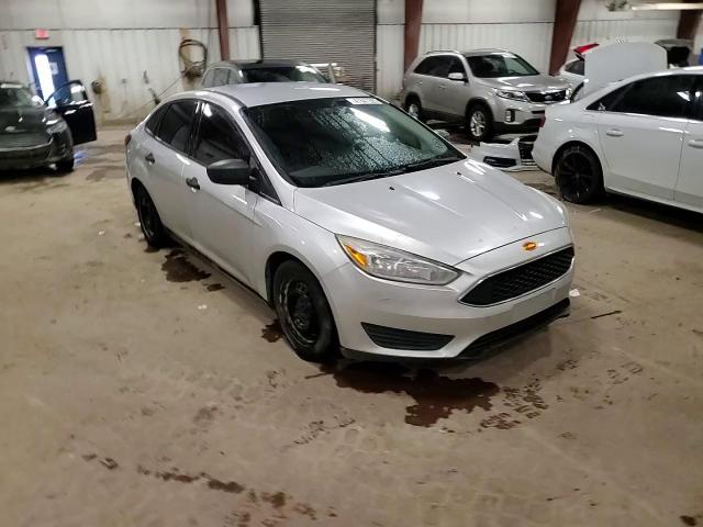 2017 Ford Focus - Image 10