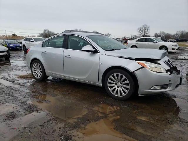 2011 Buick Regal - Image 10