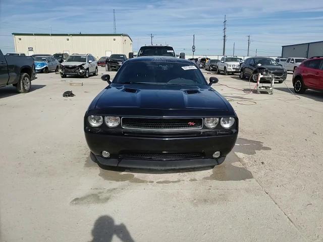 2012 Dodge Challenger - Image 13