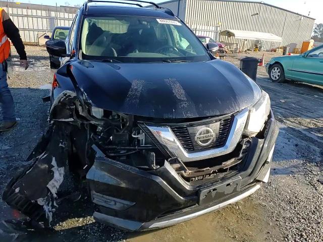 2017 Nissan Rogue - Image 15