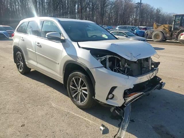 2018 Toyota Highlander - Image 14