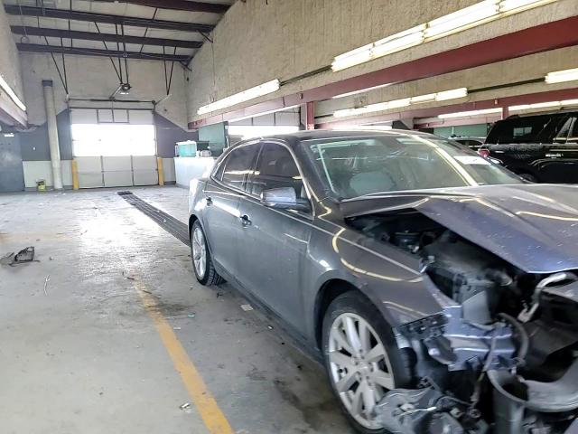 2013 Chevrolet Malibu - Image 10