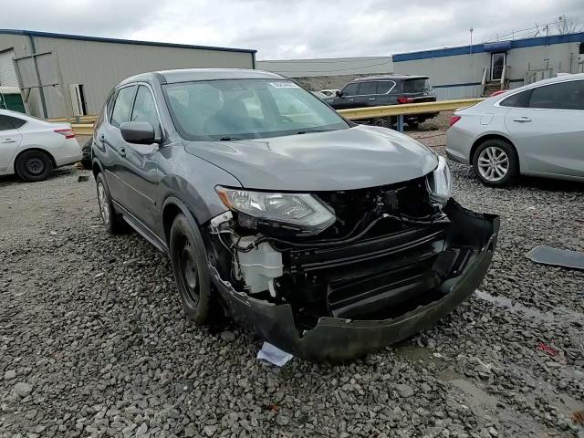 2018 Nissan Rogue - Image 14