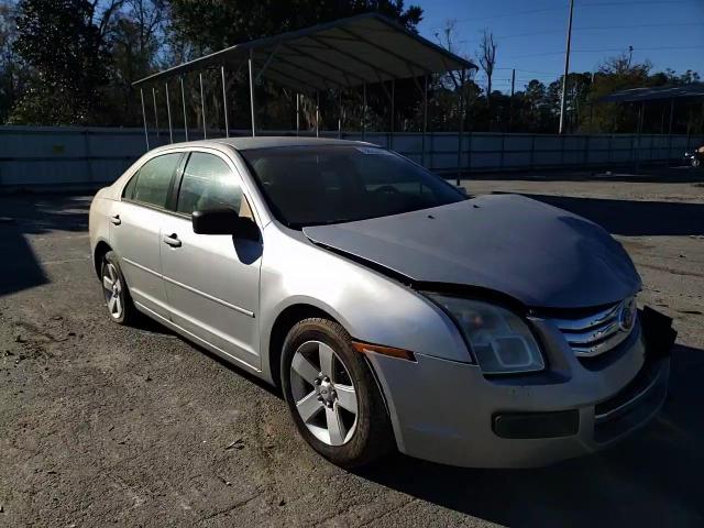 2009 Ford Fusion - Image 11
