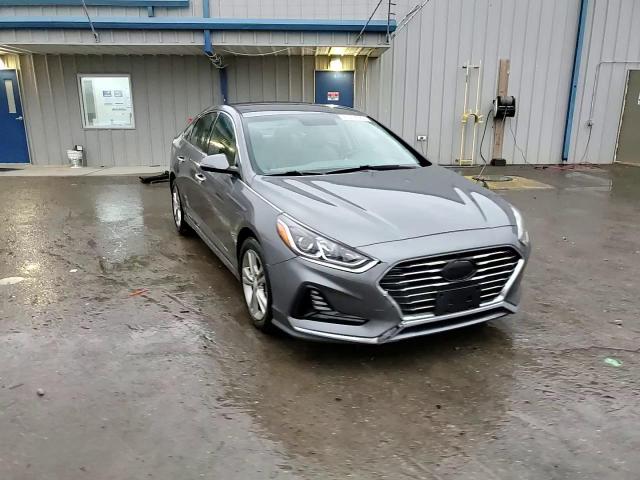 2018 Hyundai Sonata - Image 13