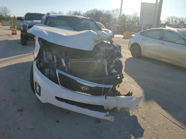 2014 Kia Sorento - Image 11