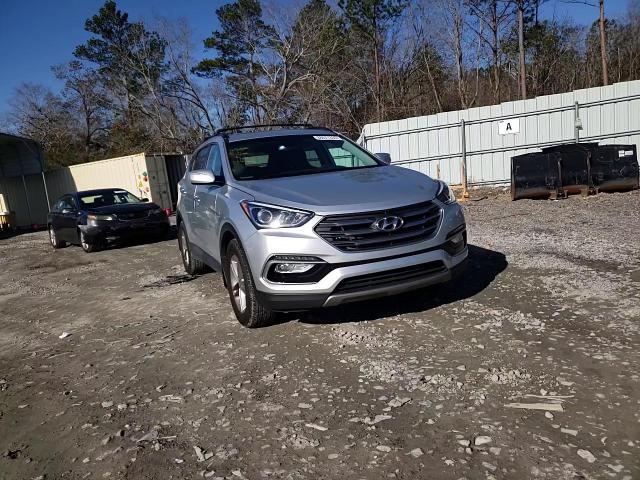 2018 Hyundai Santa Fe - Image 11