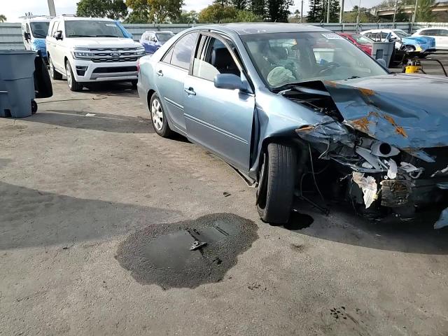 2002 Toyota Camry - Image 11