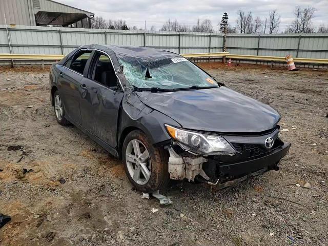 2012 Toyota Camry - Image 10