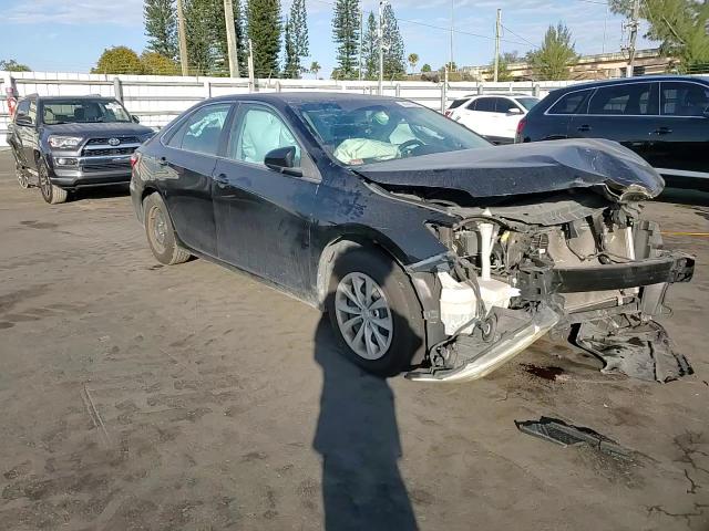 2017 Toyota Camry - Image 11