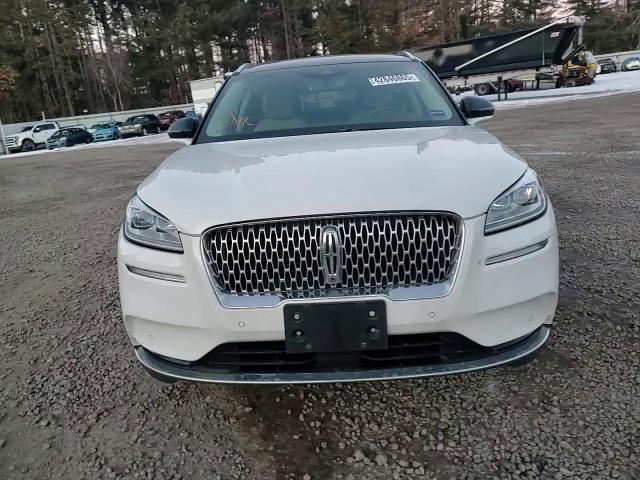 2020 Lincoln Corsair - Image 12