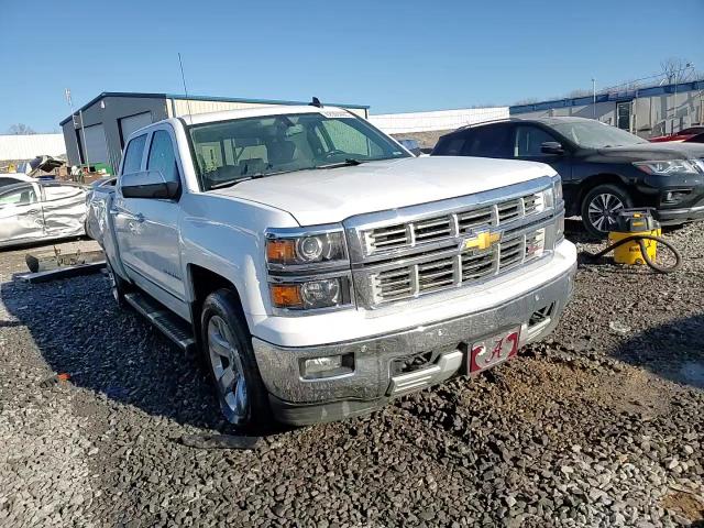 2015 Chevrolet Silverado - Image 13
