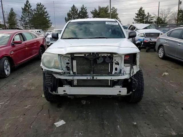 2010 Toyota Tacoma - Image 10