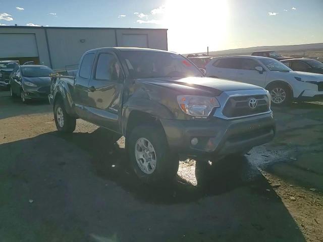 2013 Toyota Tacoma - Image 12