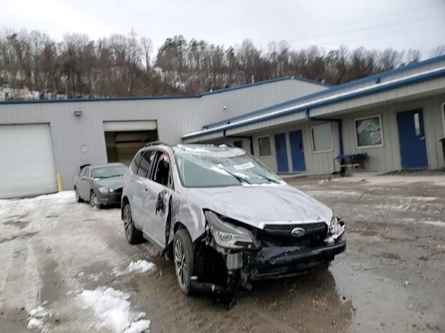 2017 Subaru Forester - Image 11