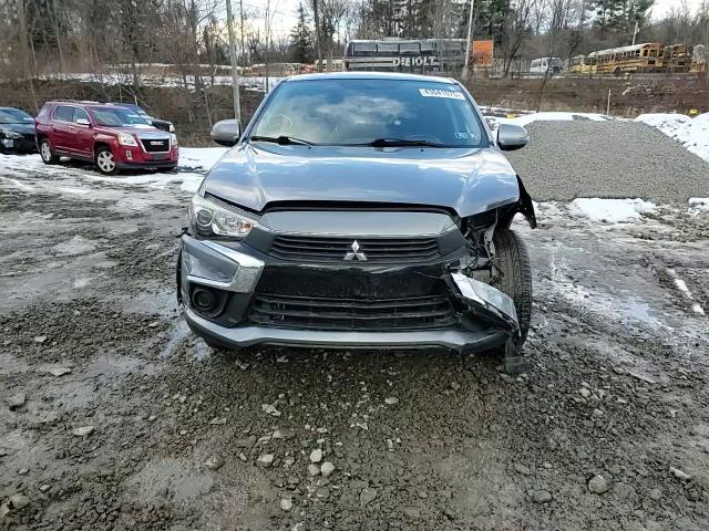 2016 Mitsubishi Outlander - Image 12