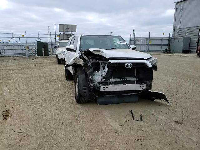 2017 Toyota 4Runner - Image 12