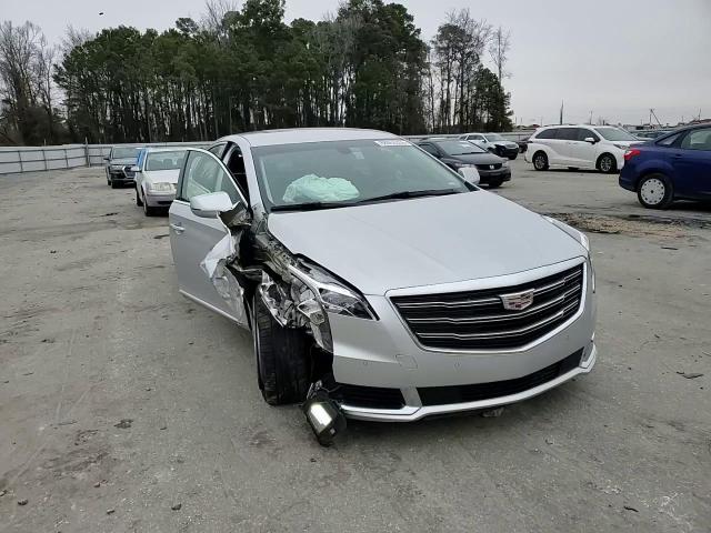 2019 Cadillac XTS - Image 11