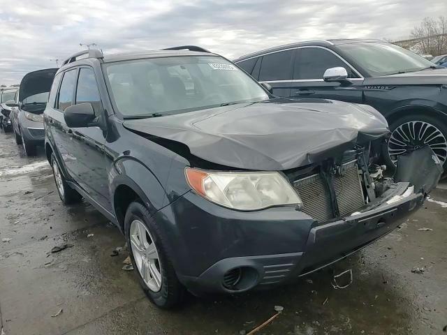 2013 Subaru Forester - Image 15