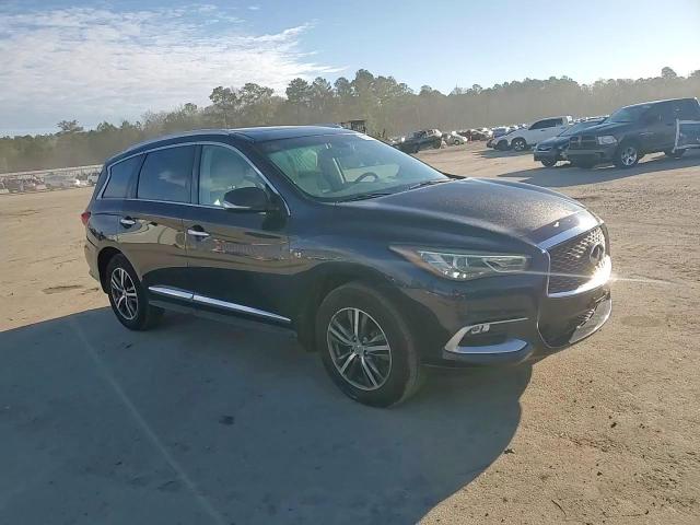 2016 Infiniti QX60 - Image 12