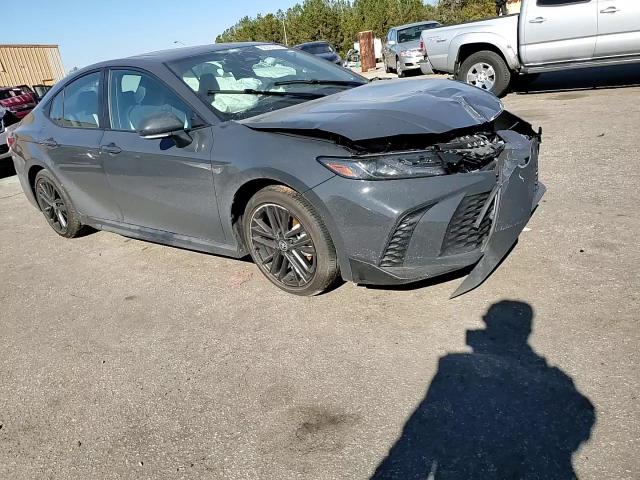 2025 Toyota Camry - Image 11