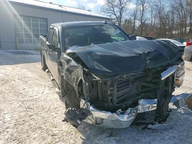2017 Chevrolet Silverado - Image 11