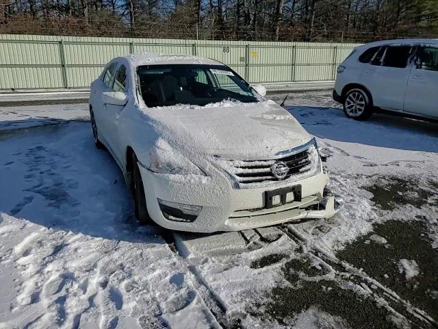 2015 Nissan Altima - Image 11