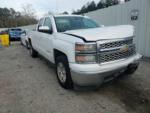 2015 Chevrolet Silverado - Image 11
