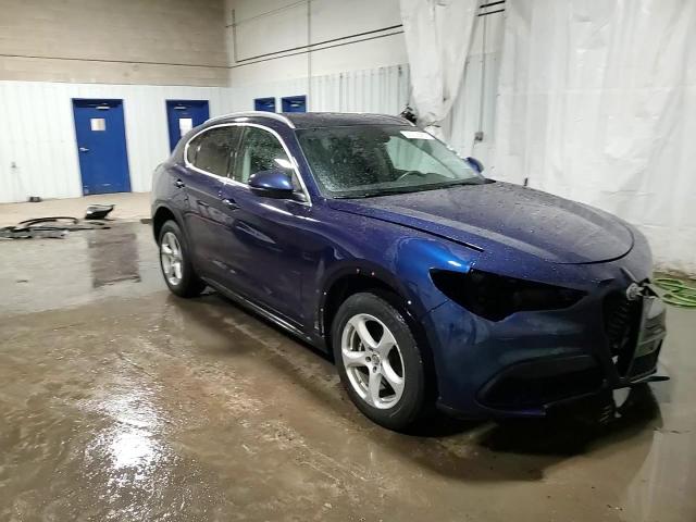 2018 Alfa Romeo Stelvio - Image 15