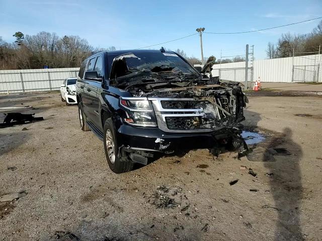 2019 Chevrolet Suburban - Image 12