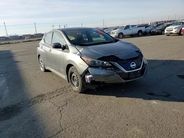 2018 Nissan Leaf - Image 11