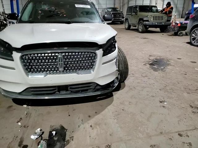 2020 Lincoln Corsair - Image 10