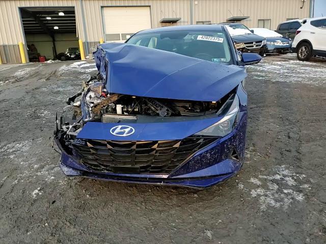 2023 Hyundai Elantra - Image 11