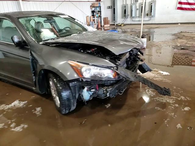 2012 Honda Accord - Image 13