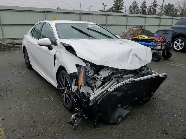 2021 Toyota Camry - Image 11