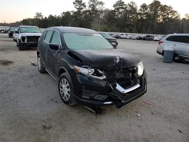2017 Nissan Rogue - Image 12