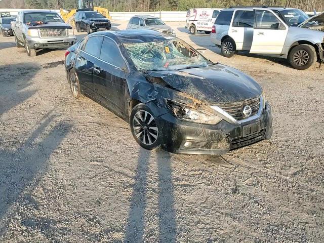 2016 Nissan Altima - Image 11