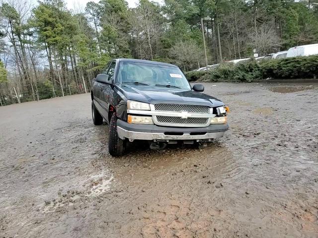2005 Chevrolet Silverado - Image 11