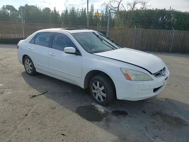 2005 Honda Accord - Image 10